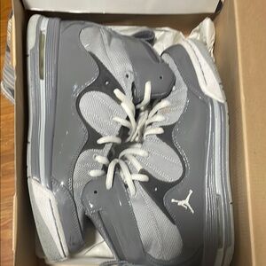Jordan Kids Sneakers - Gray and White